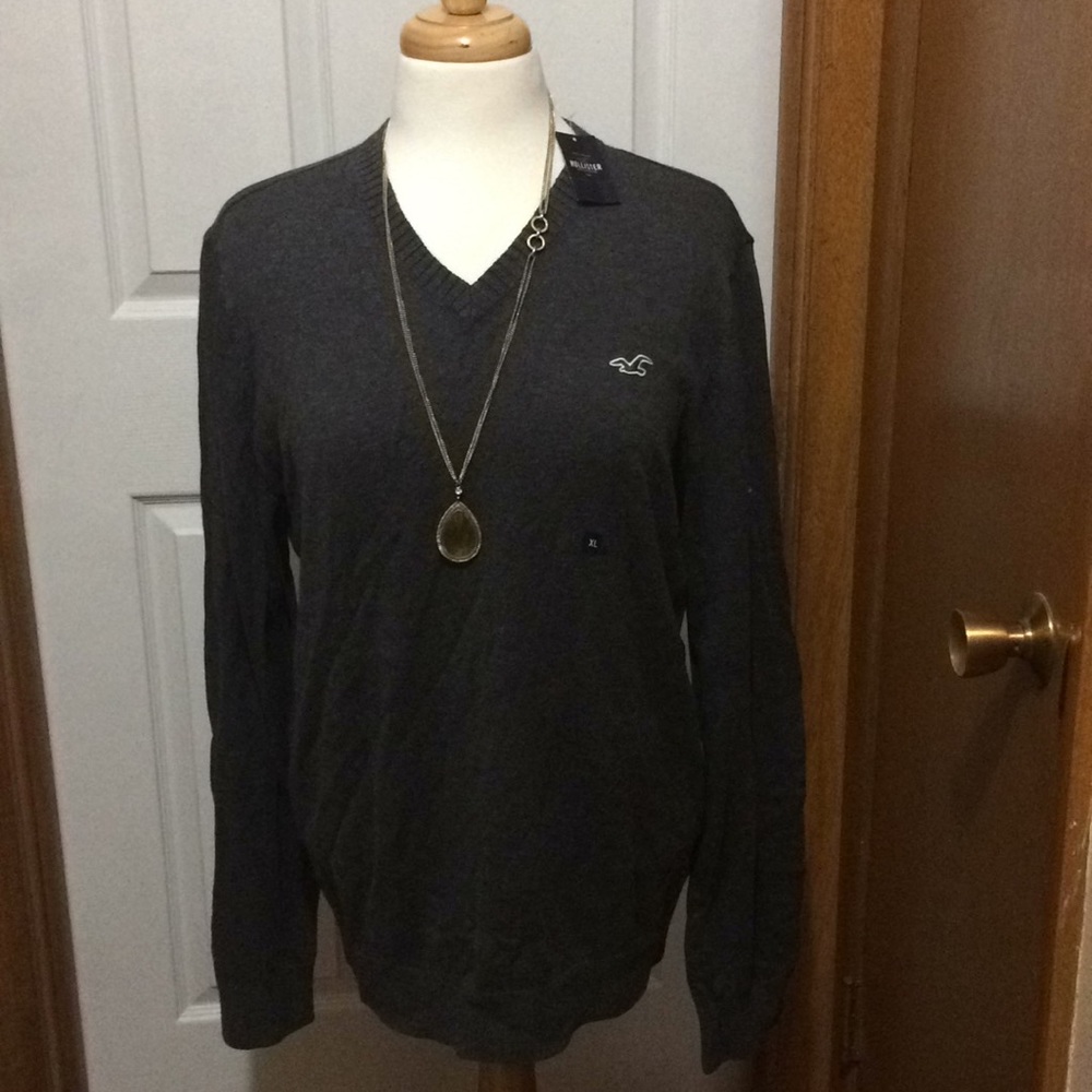 Gray Hollister v-neck sweater